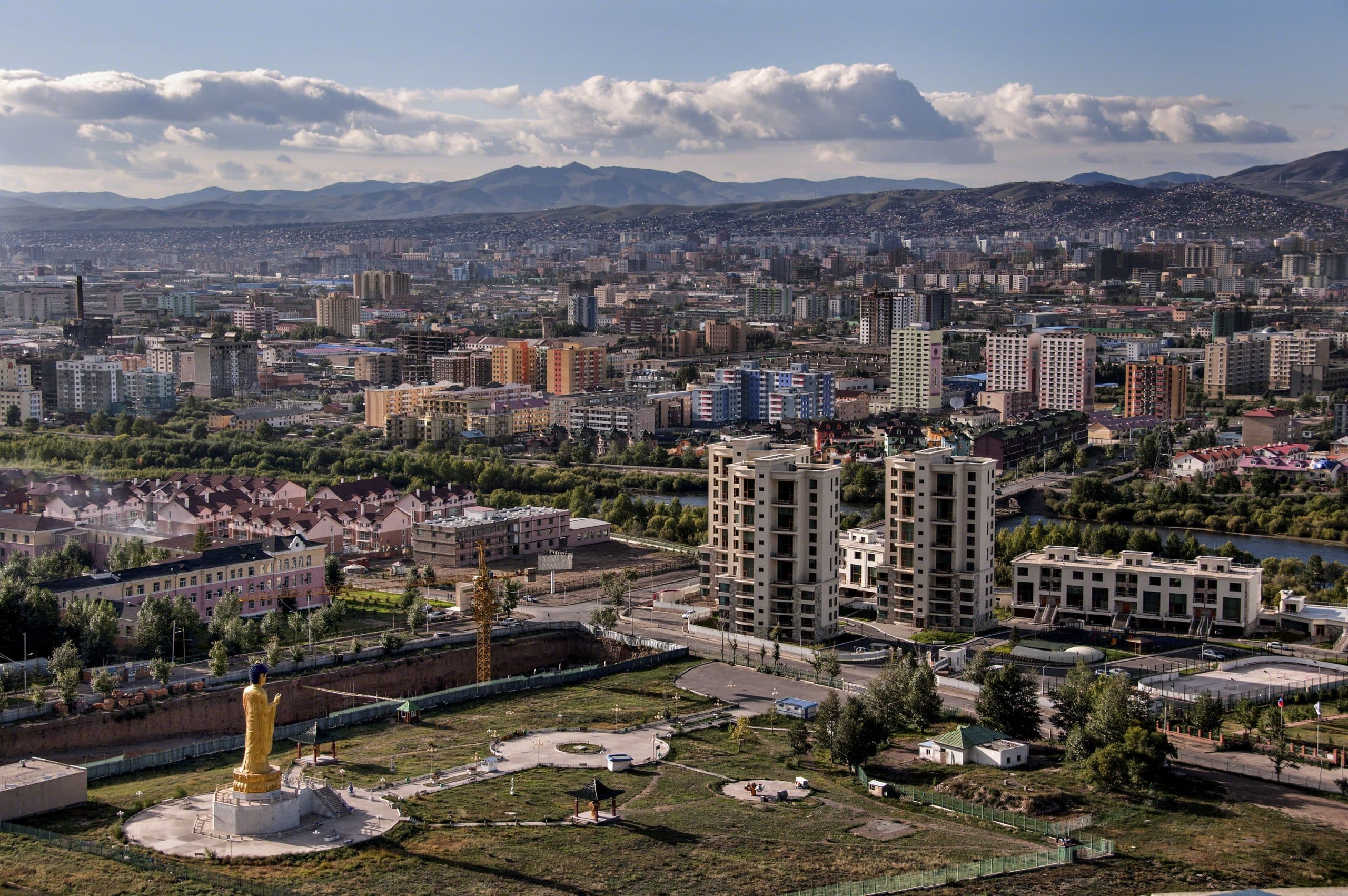 Улаанбаатарыг үнэд оруулах хууль
