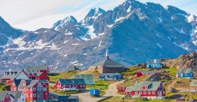 >Дэлхийн хамгийн том арлын төлөөх өрсөлдөөний цаана юу байна вэ