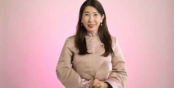 >Ю.Даваажаргал: Өдрийн нэгээхэн хормыг өөртөө зориулаарай гэж эмэгтэйчүүддээ зөвлөе