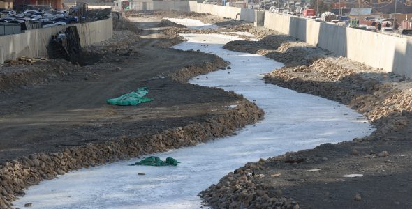 >Сэлбэ гол амь тавихад ойрхон байна